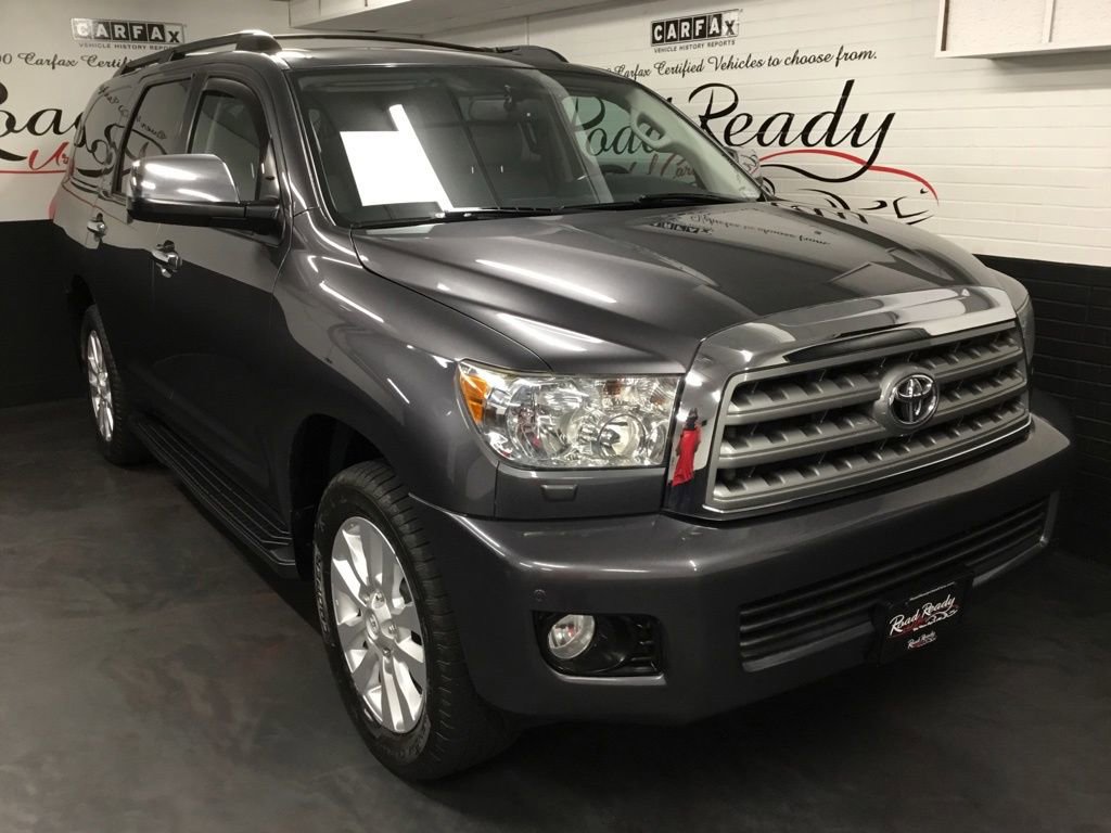 Used 2016 Toyota Sequoia Limited w/ Safety & Convenience Package image 2