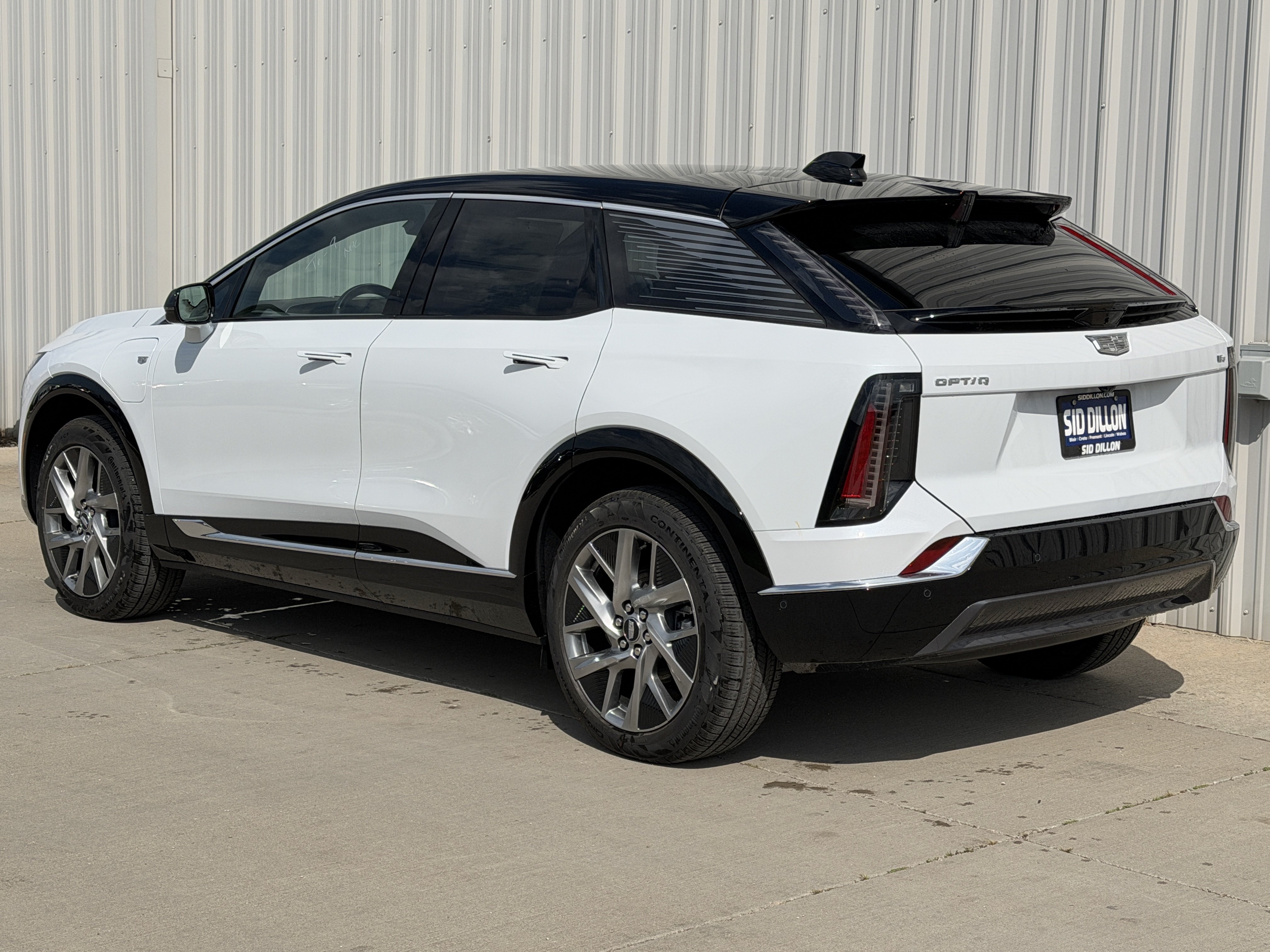 New 2027 Cadillac Optiq Luxury AWD/4WD image 7