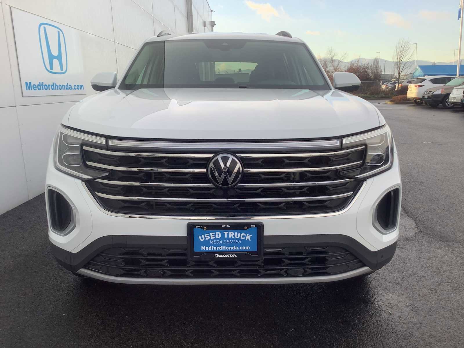 Used 2024 Volkswagen Atlas SE image 9