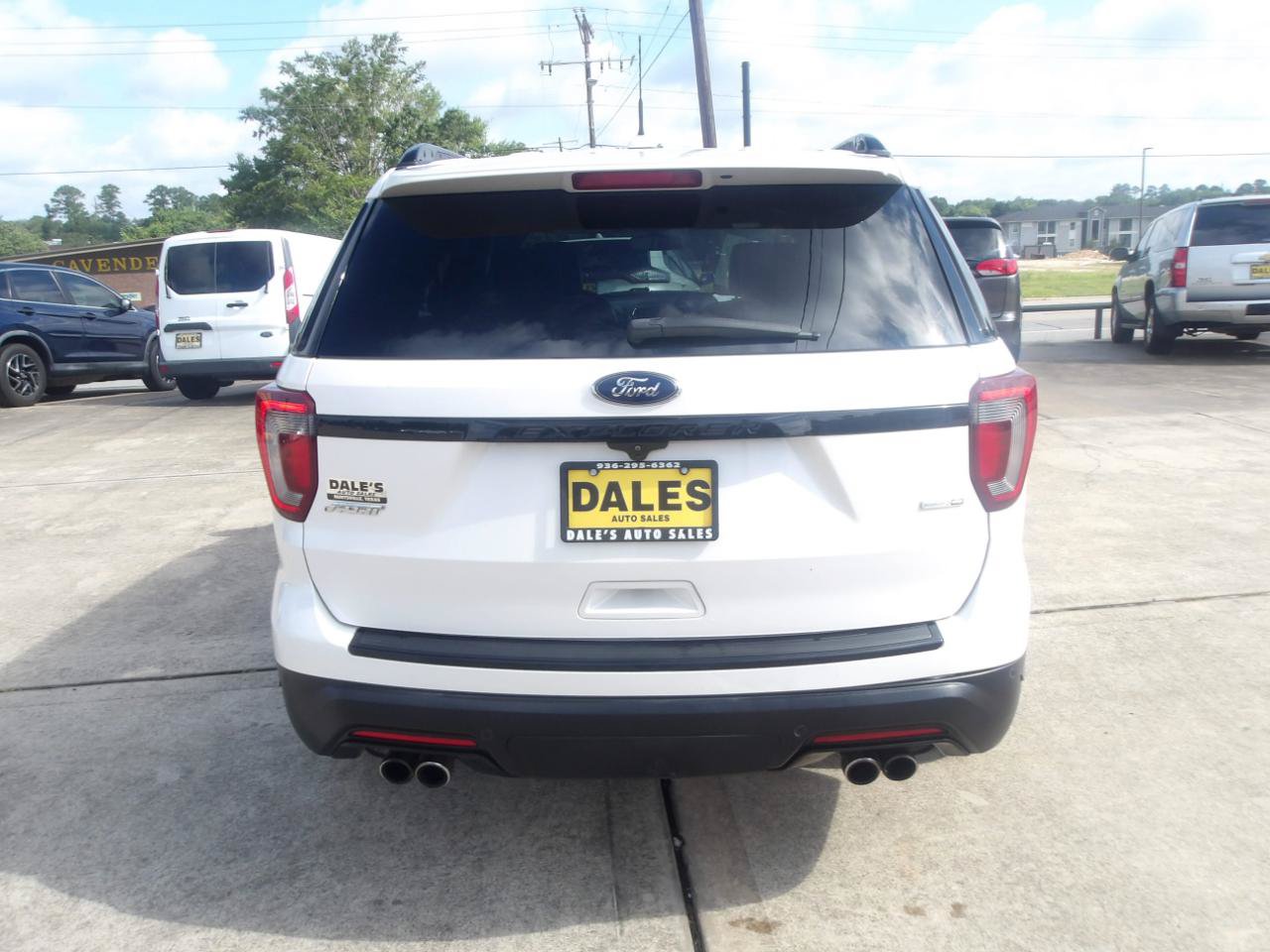 Used 2018 Ford Explorer Sport w/ Equipment Group 401A AWD/4WD image 12