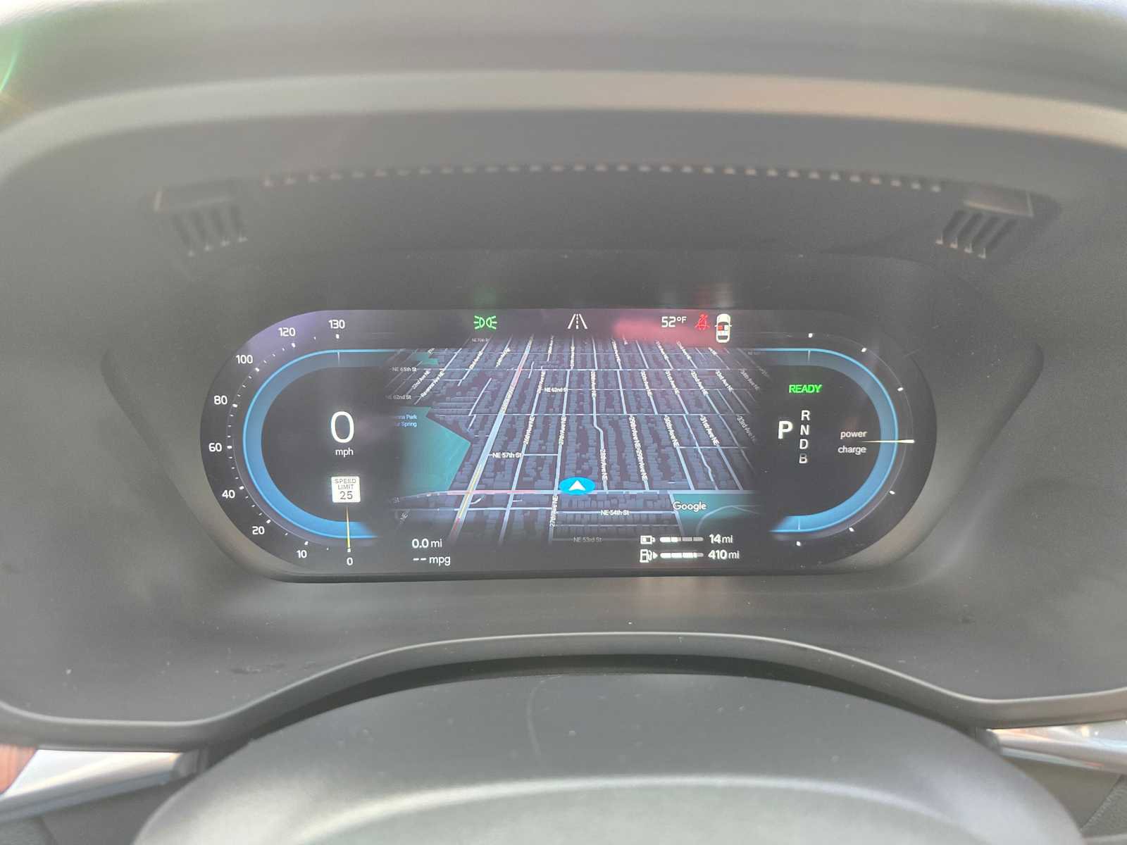 Certified 2023 Volvo XC60 T8 Plus image 28