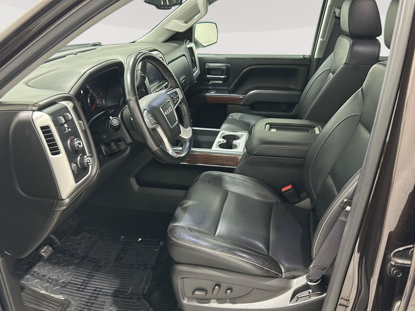Used 2016 GMC Sierra 1500 SLT w/ Enhanced Driver Alert Package AWD/4WD image 17