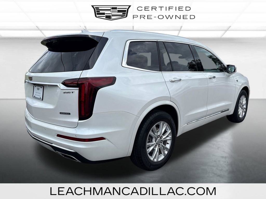 Certified 2022 Cadillac XT6 Luxury FWD image 3