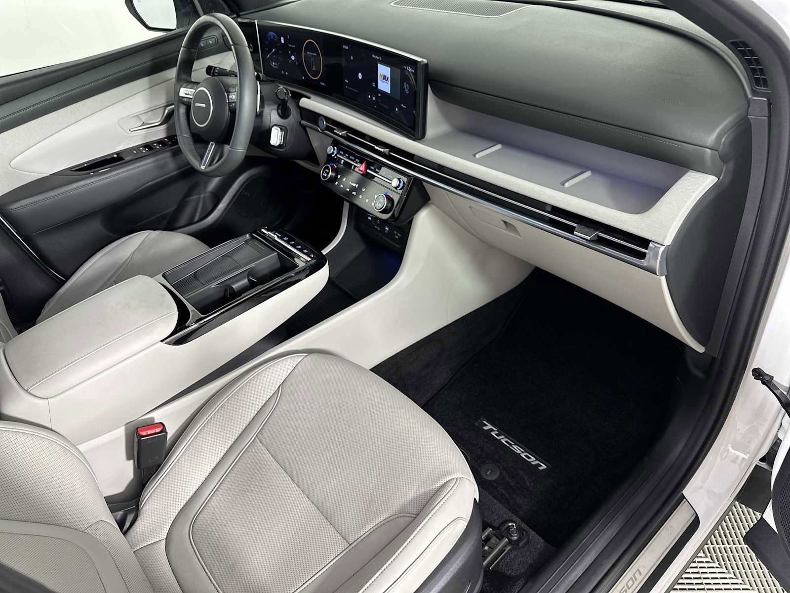 Certified 2025 Hyundai Tucson Limited image 27