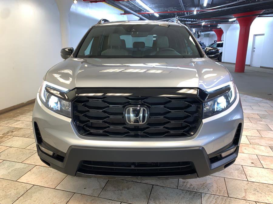 Used 2022 Honda Passport Elite image 3