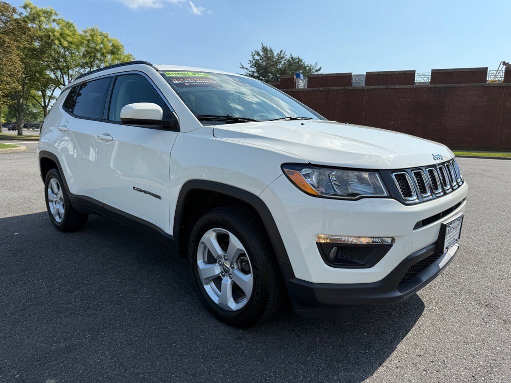 Certified 2021 Jeep Compass Latitude image 2
