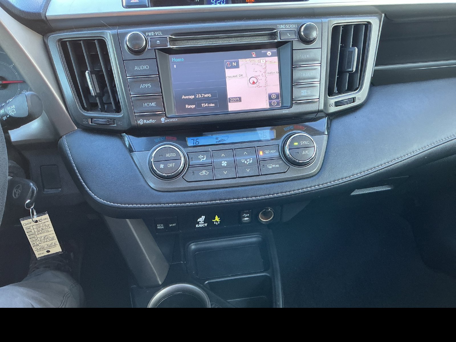 Used 2015 Toyota RAV4 XLE AWD/4WD image 19
