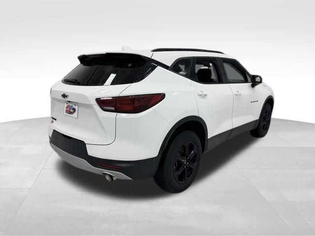 Certified 2024 Chevrolet Blazer LT w/ Convenience Package image 5