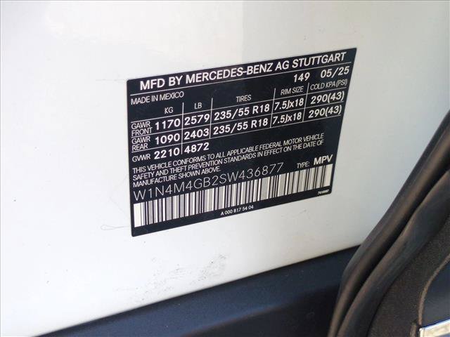 Certified 2025 Mercedes-Benz GLB 250 image 27