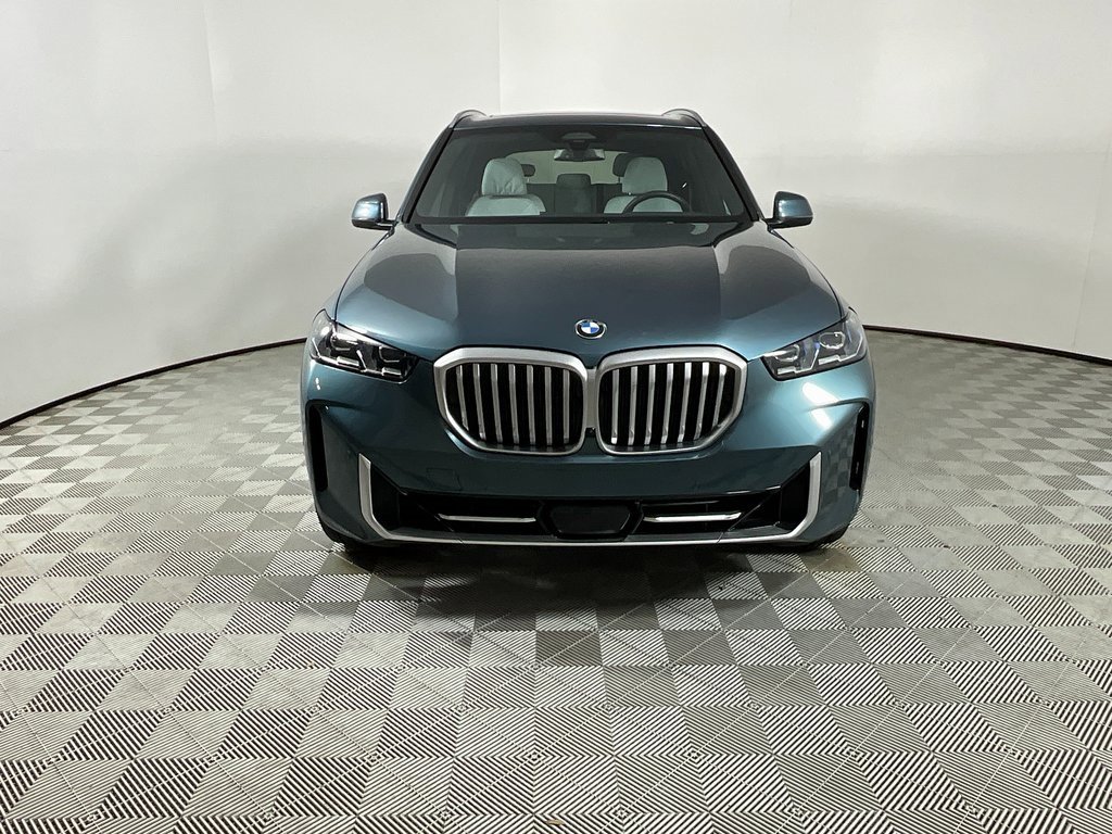 Used 2024 BMW X5 xDrive40i w/ Premium Package image 7
