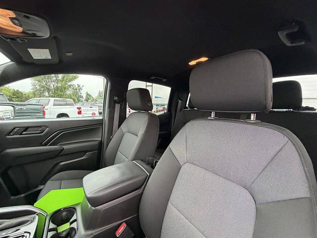 Used 2024 Chevrolet Colorado Trail Boss w/ Advanced Trailering Package AWD/4WD image 29