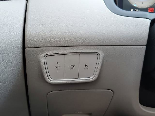 Used 2023 Hyundai Tucson Limited w/ Cargo Package AWD/4WD image 14