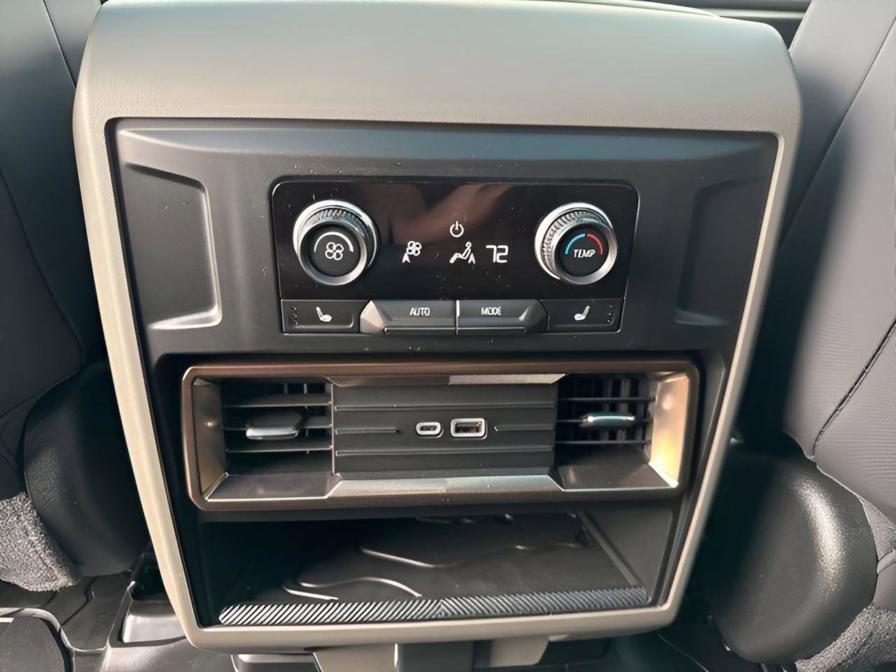 New 2024 GMC Hummer EV 3X w/ LPO, Illumination Package image 24