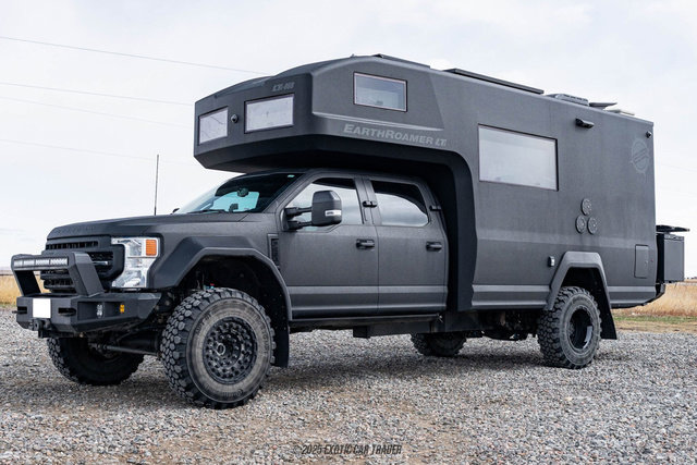 Used 2022 Ford F550 4x4 Crew Cab Super Duty image 14