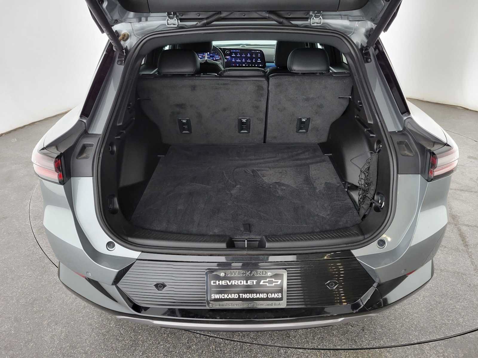 Used 2024 Chevrolet Equinox EV LT FWD image 14