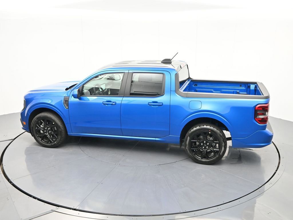 New 2025 Ford Maverick Lobo image 30