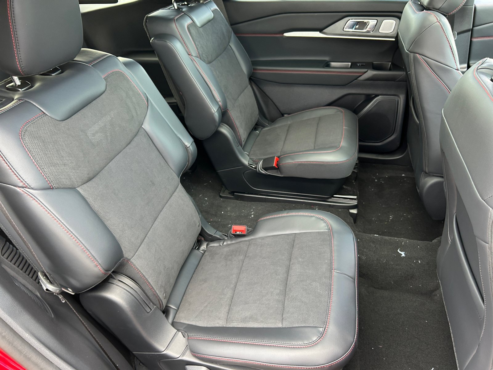 New 2026 Ford Explorer ST w/ Sun And Sound Package AWD/4WD image 18