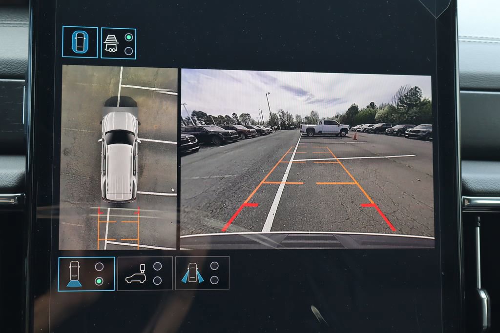 New 2026 GMC Yukon Denali w/ Sun & Power Step Package image 19