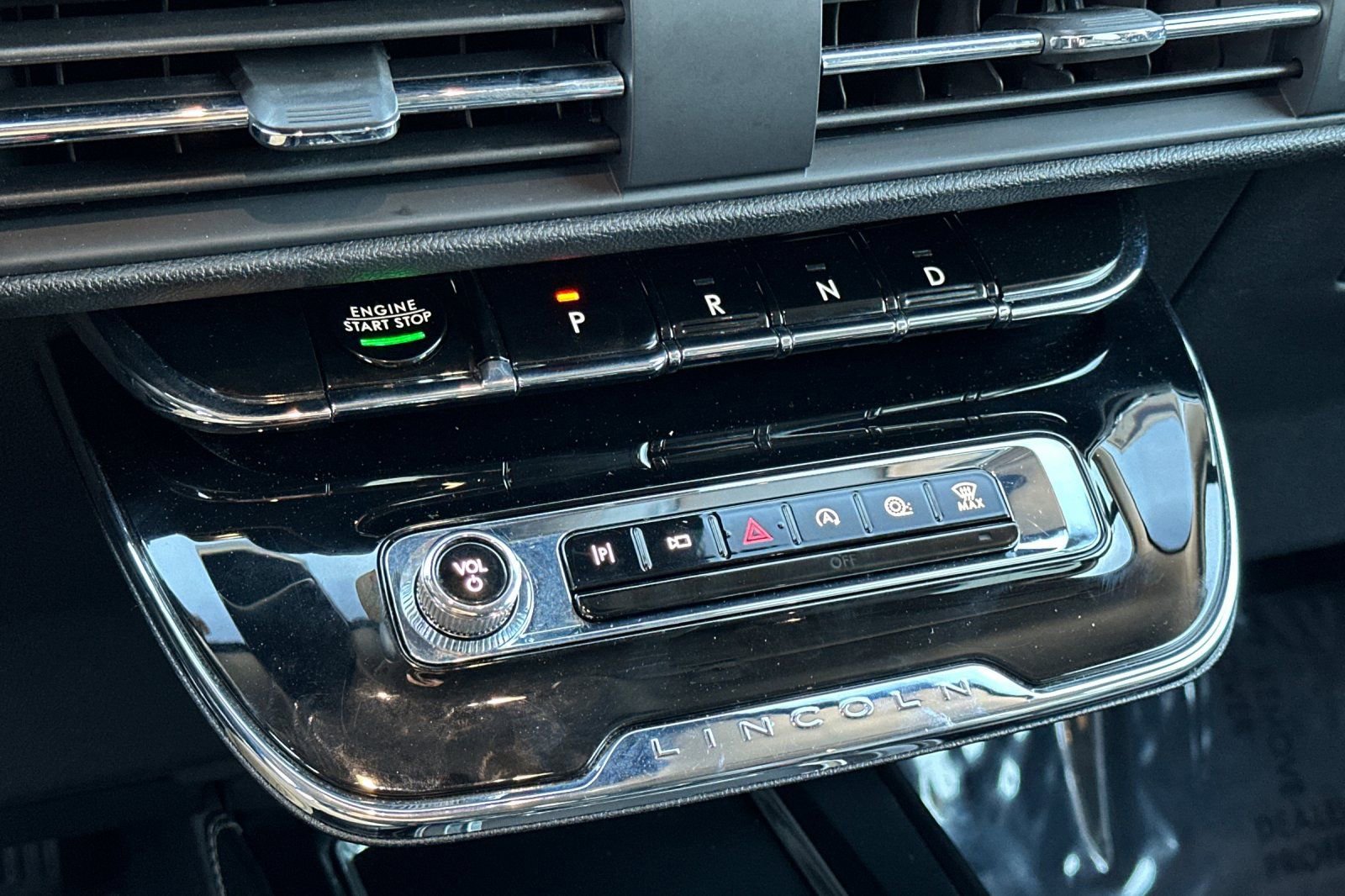 Used 2023 Lincoln Corsair FWD image 21