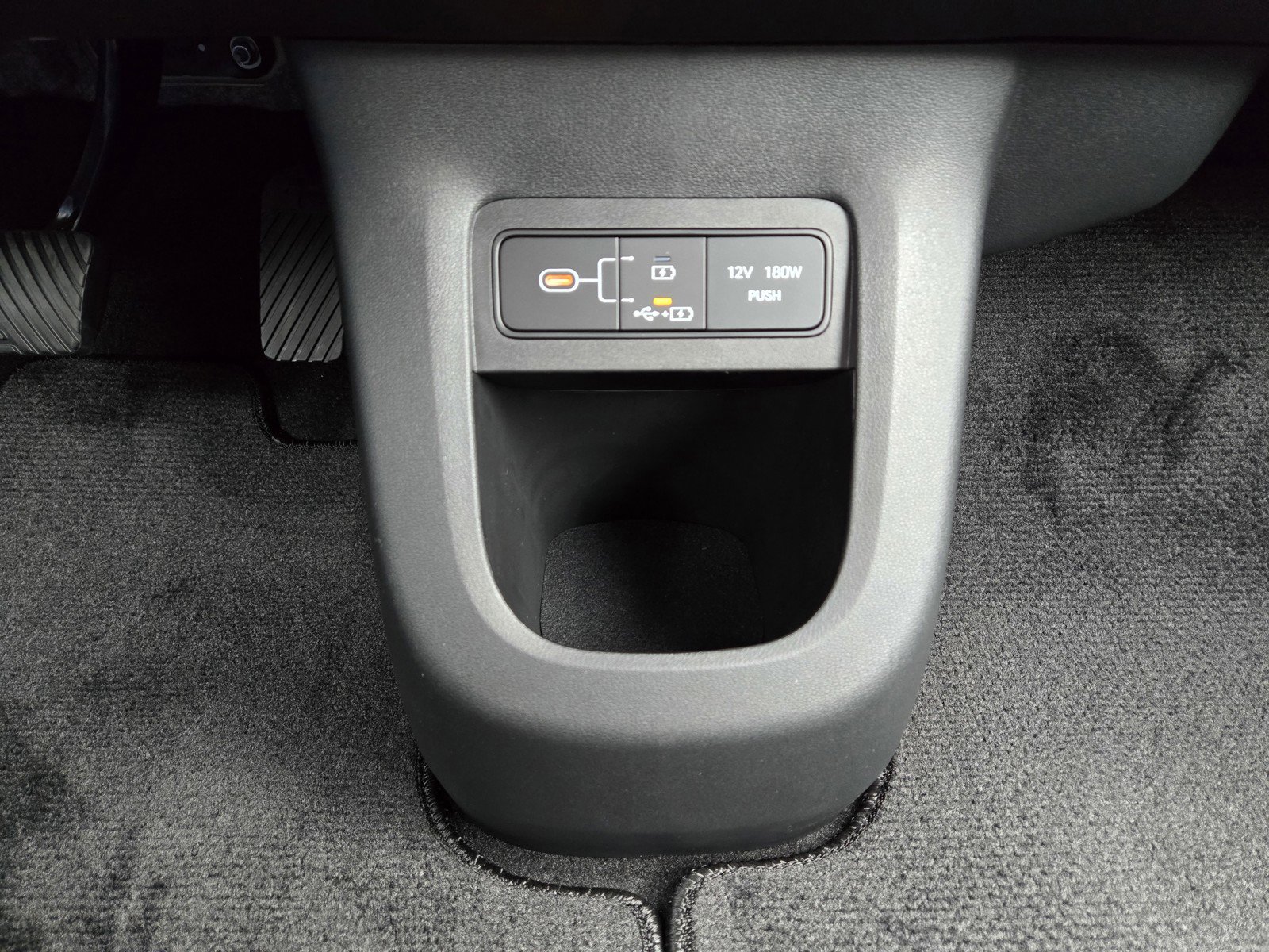 New 2026 Hyundai Ioniq 5 Limited image 17