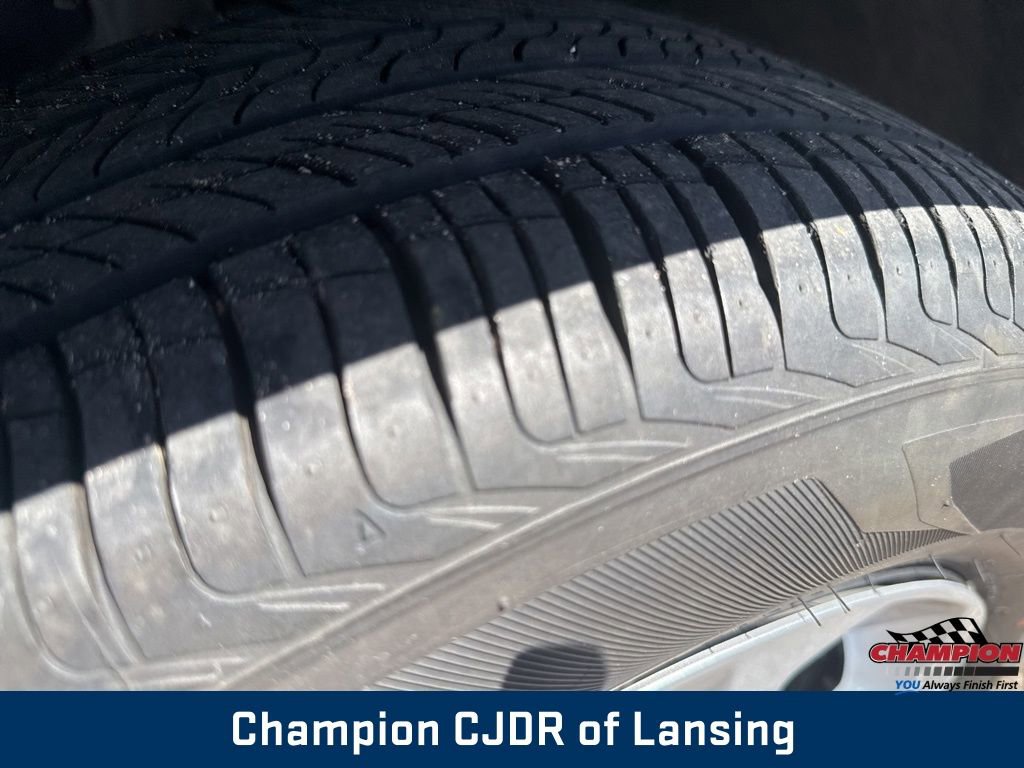 Used 2025 Chevrolet Trax LS w/ Driver Confidence Package image 11