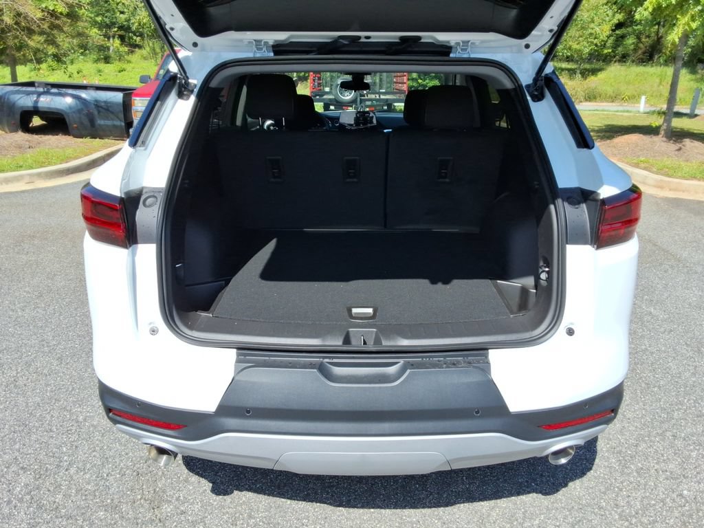 New 2026 Chevrolet Blazer LT FWD image 14