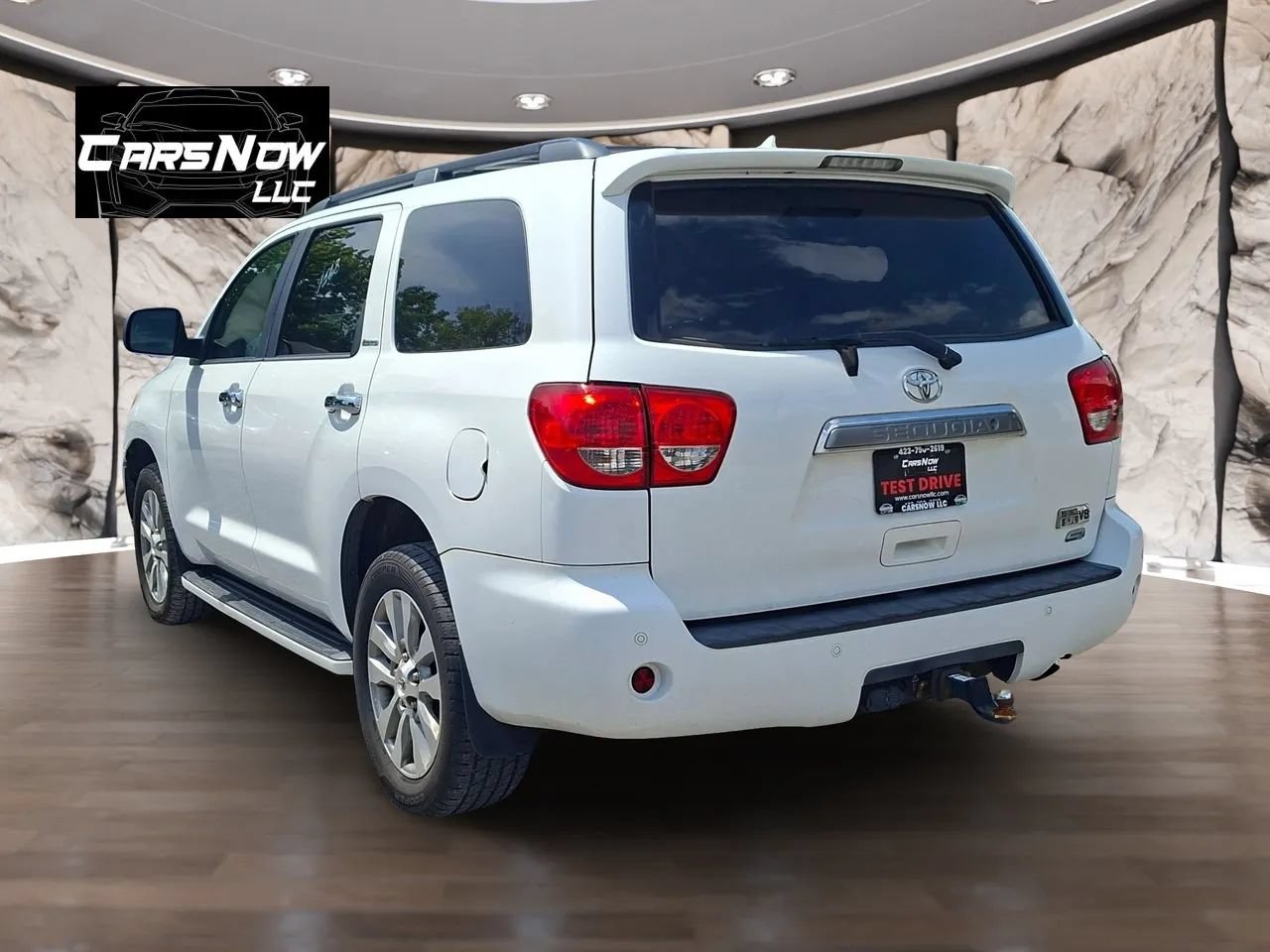 Used 2013 Toyota Sequoia Limited AWD/4WD image 4