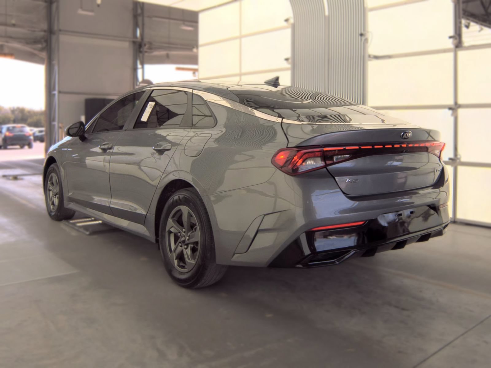 Used 2021 Kia K5 LXS FWD image 6