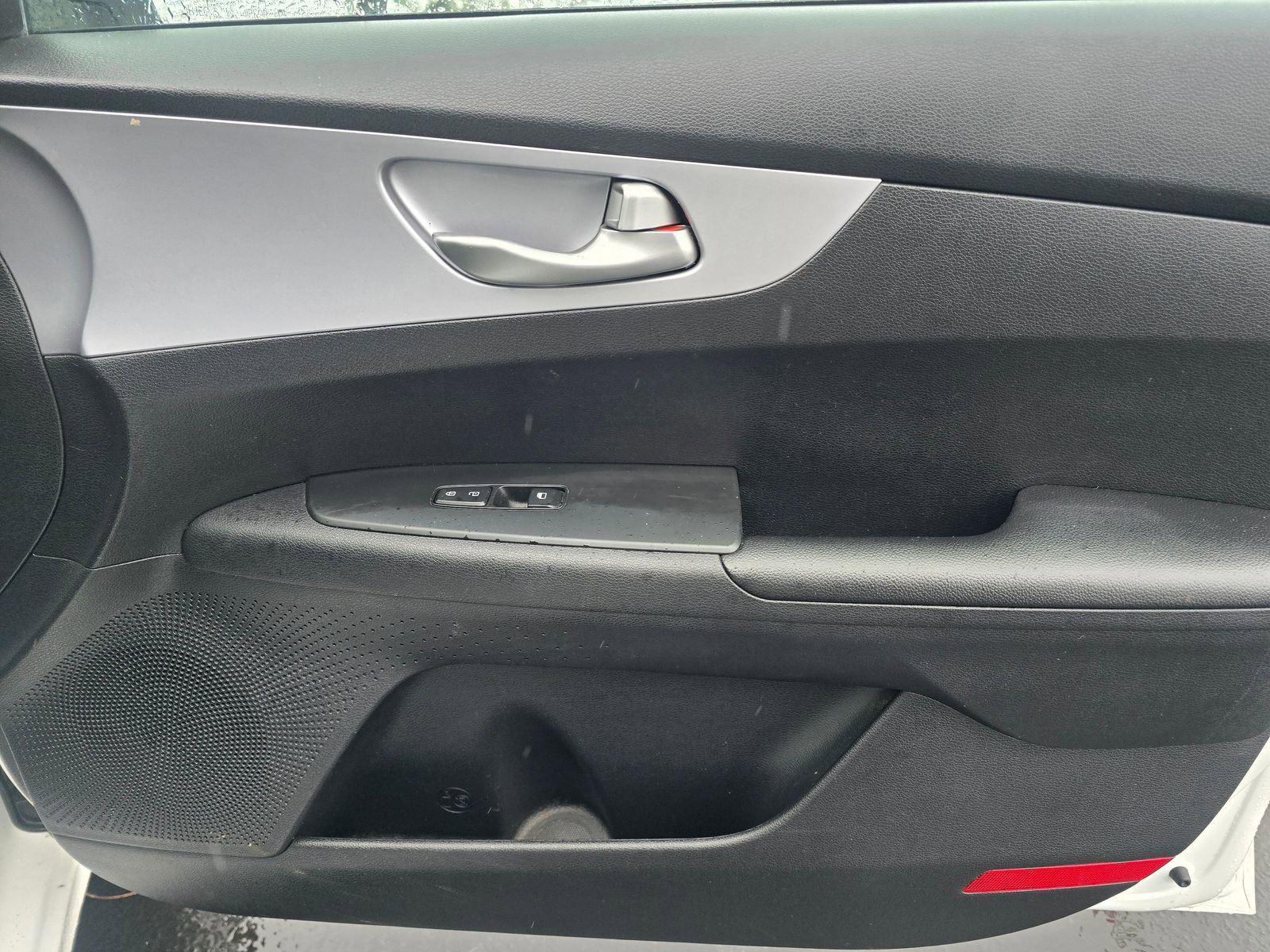 Used 2022 Kia Forte FE image 29