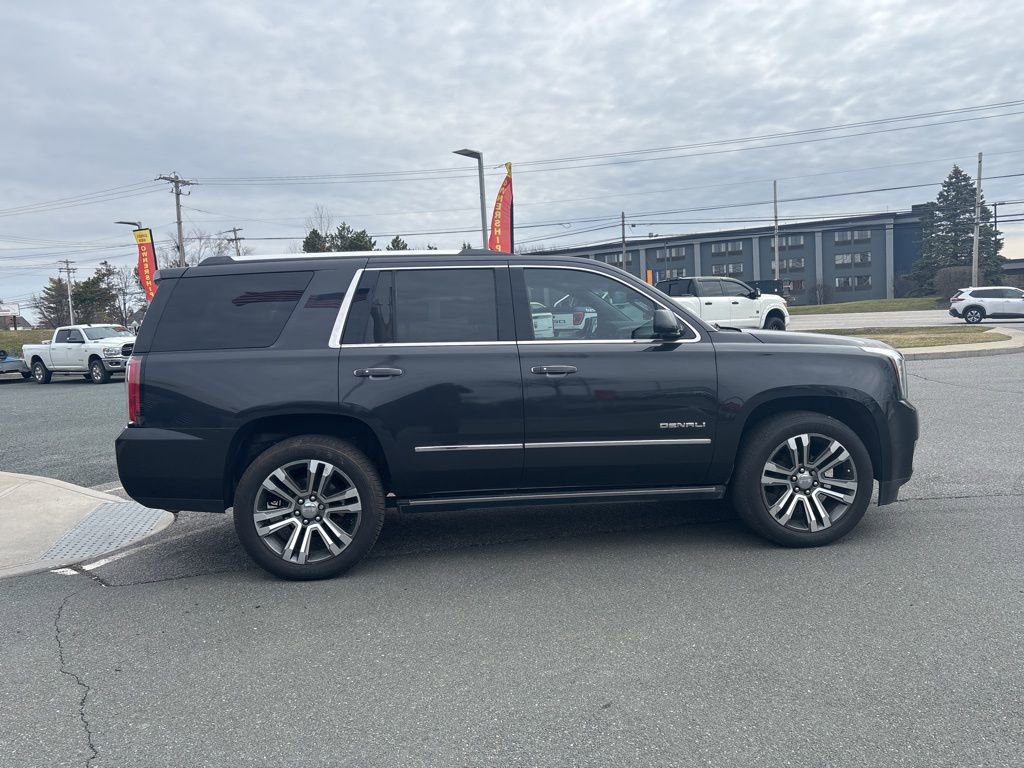 Used 2020 GMC Yukon Denali w/ Denali Ultimate Package image 8