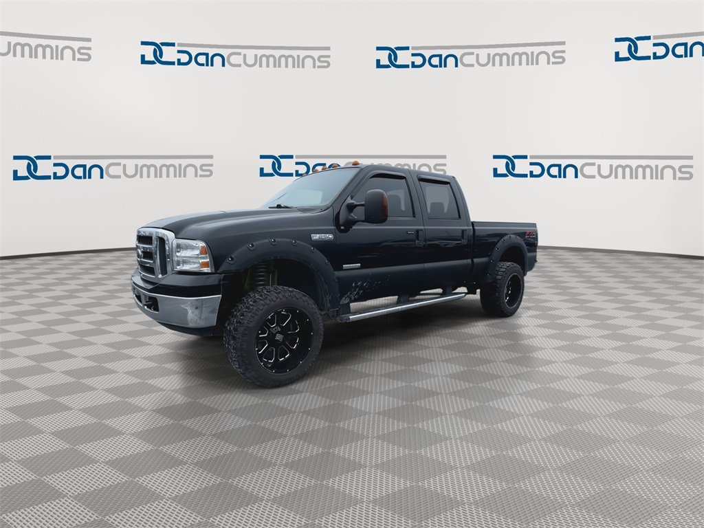Used 2005 Ford F250 Lariat image 5