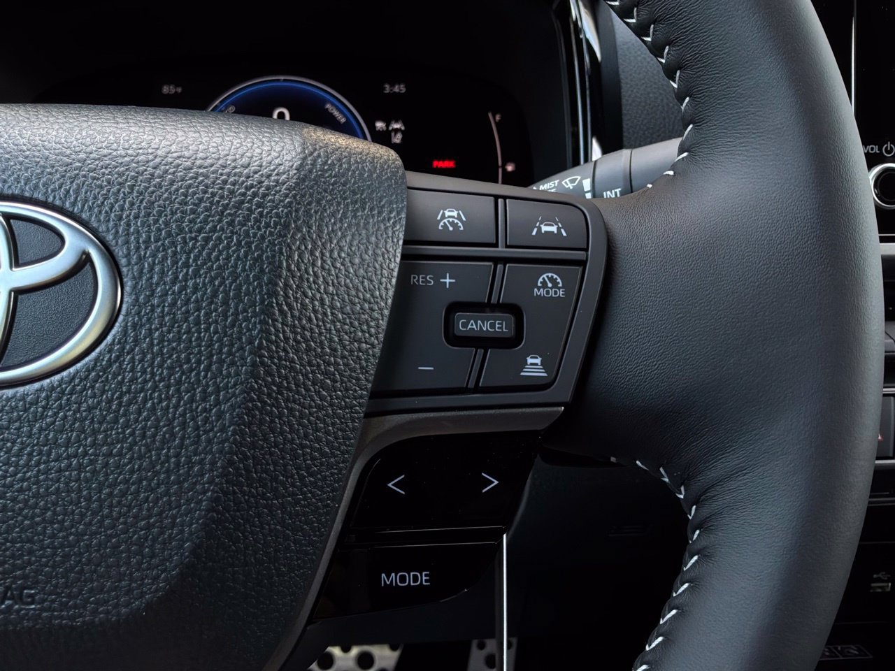 New 2026 Toyota Camry SE w/ Convenience Package FWD image 34
