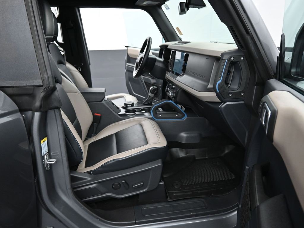 Used 2024 Ford Bronco Wildtrak image 18
