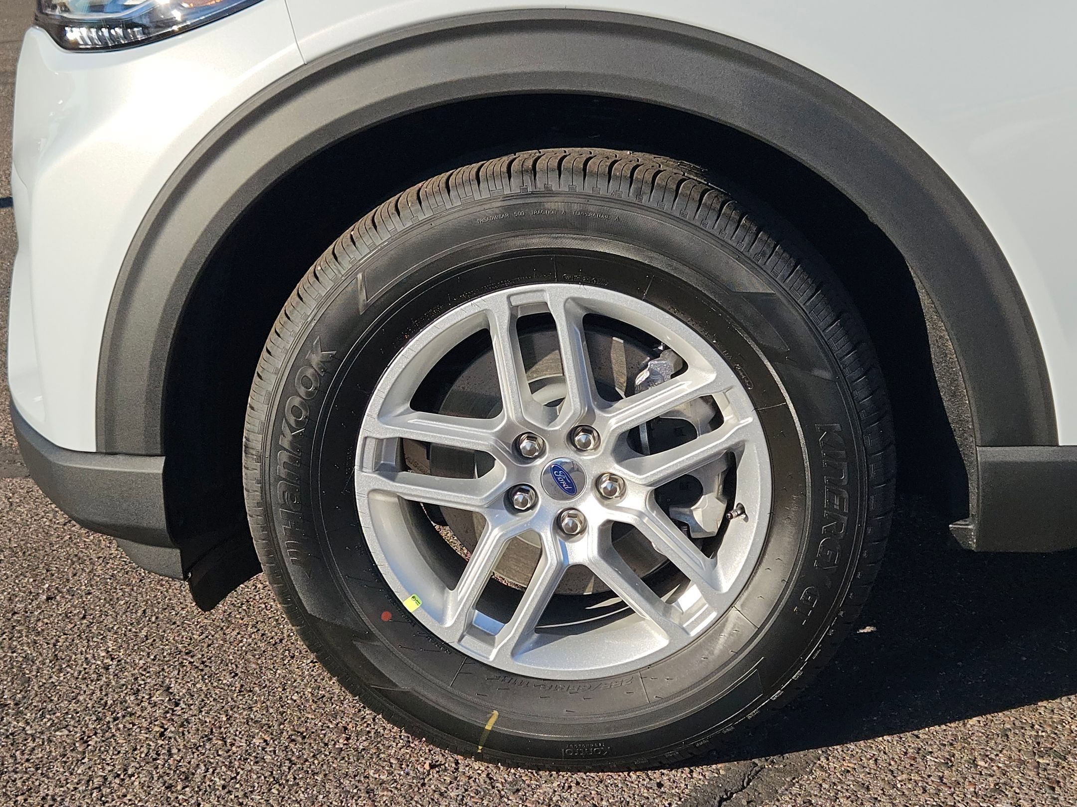 New 2026 Ford Explorer Active image 6