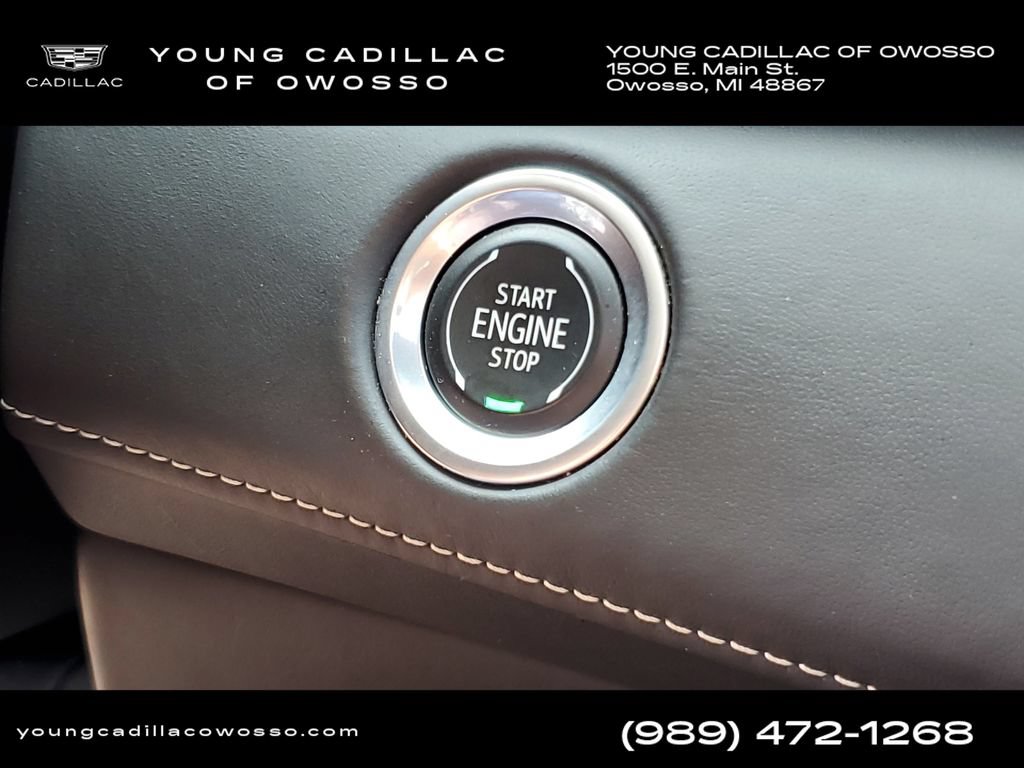 Used 2023 Cadillac Escalade ESV Sport Platinum w/ LPO, ONYX Package AWD/4WD image 17