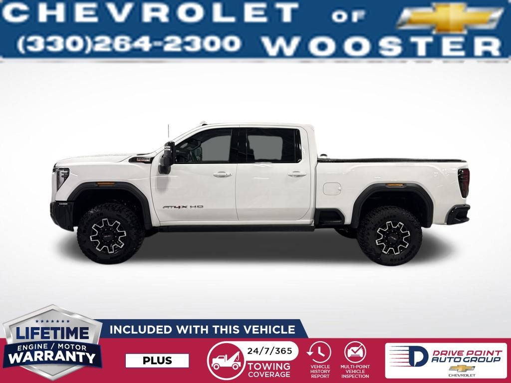 Used 2025 GMC Sierra 2500 AT4X image 3