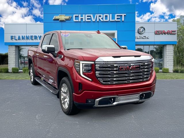 Used 2023 GMC Sierra 1500 Denali w/ Technology Package AWD/4WD image 10