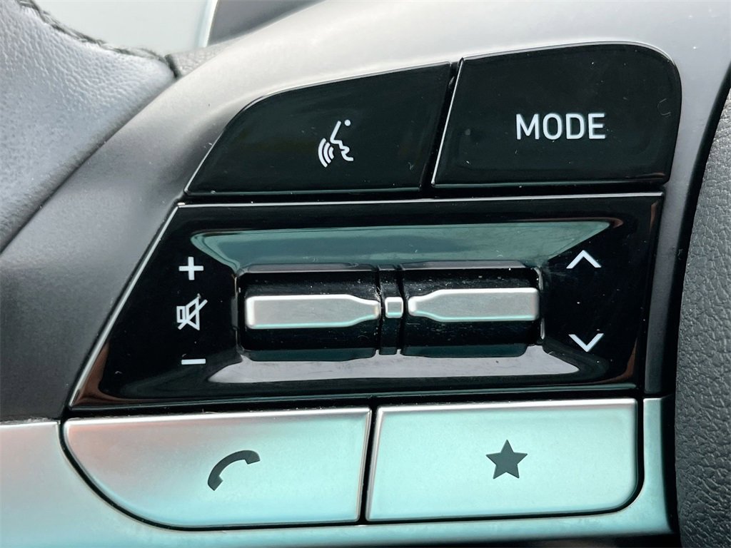 Used 2024 Hyundai Tucson Limited image 28