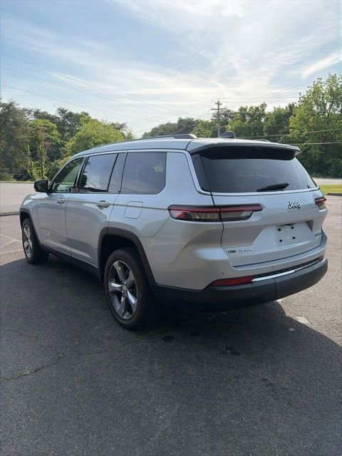 Used 2021 Jeep Grand Cherokee L Limited AWD/4WD image 10