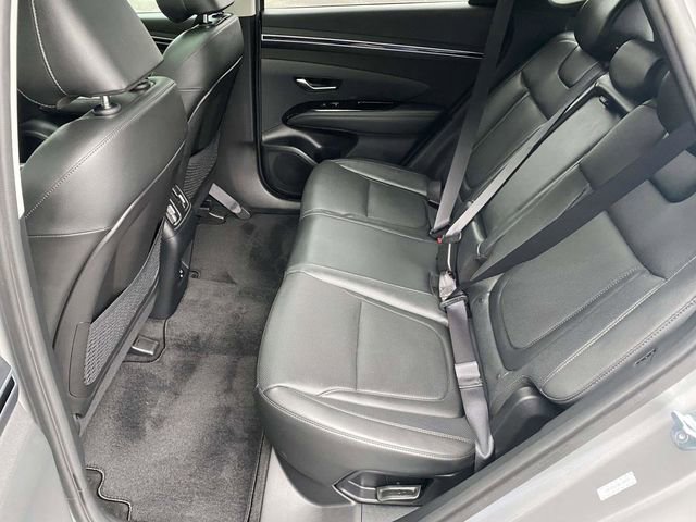 Used 2024 Hyundai Tucson Limited image 17
