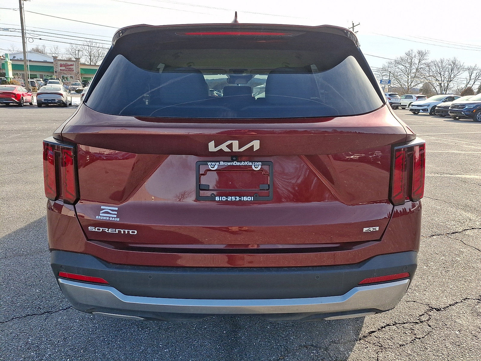 Certified 2025 Kia Sorento S image 5