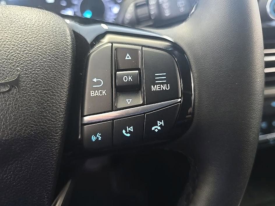 Used 2022 Ford Escape SEL image 18