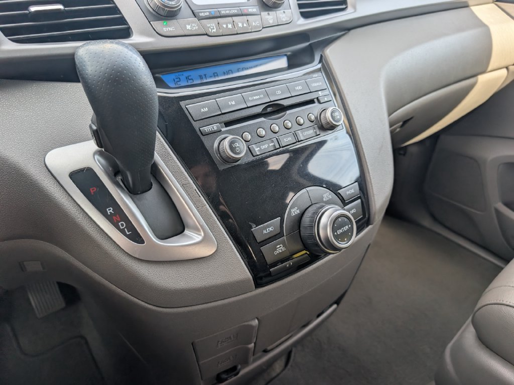 Used 2012 Honda Odyssey EX-L image 18