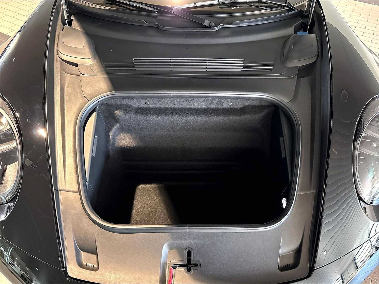 New 2026 Porsche 911 Carrera RWD image 19