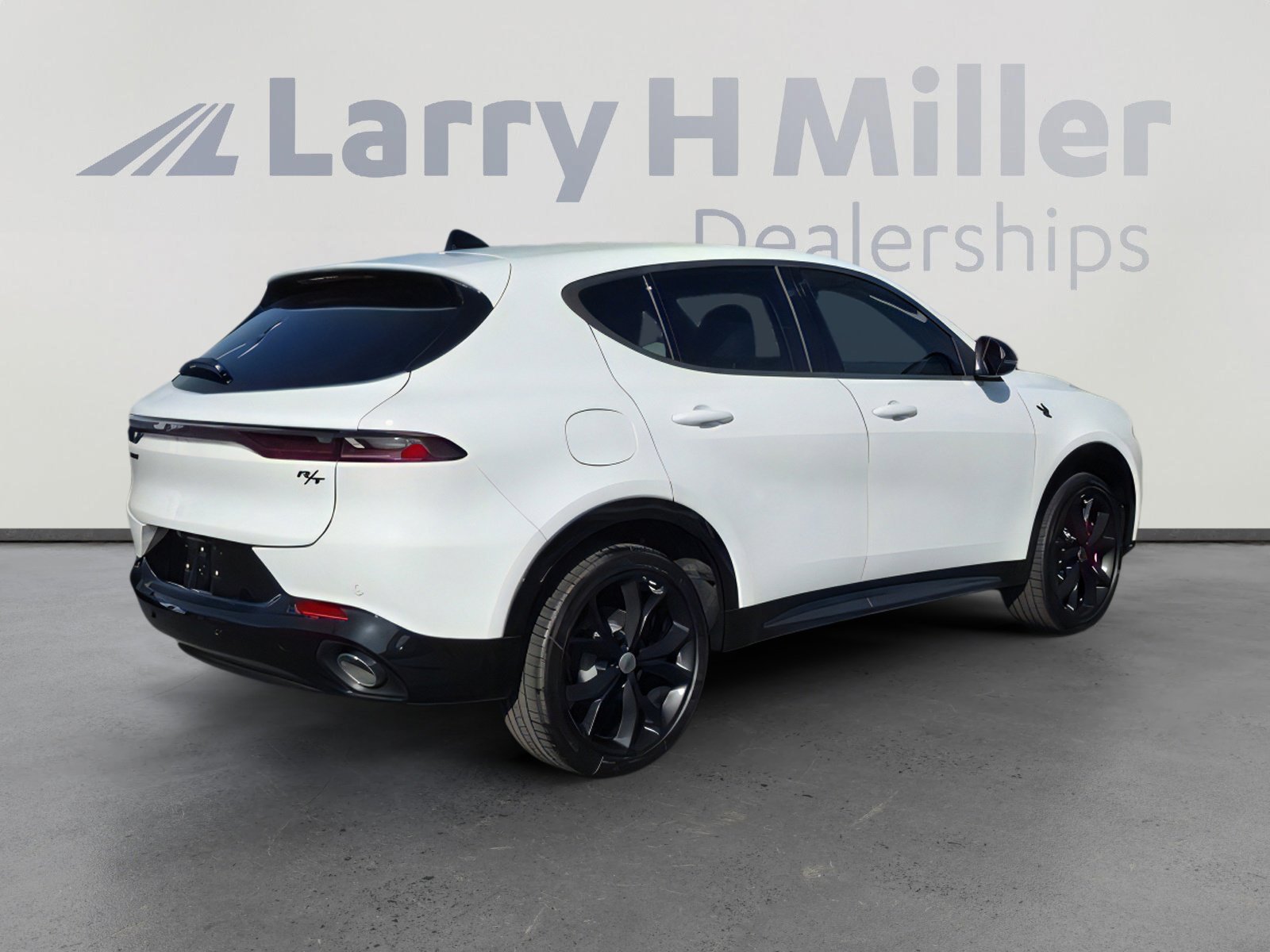 New 2025 Dodge Hornet R/T image 5