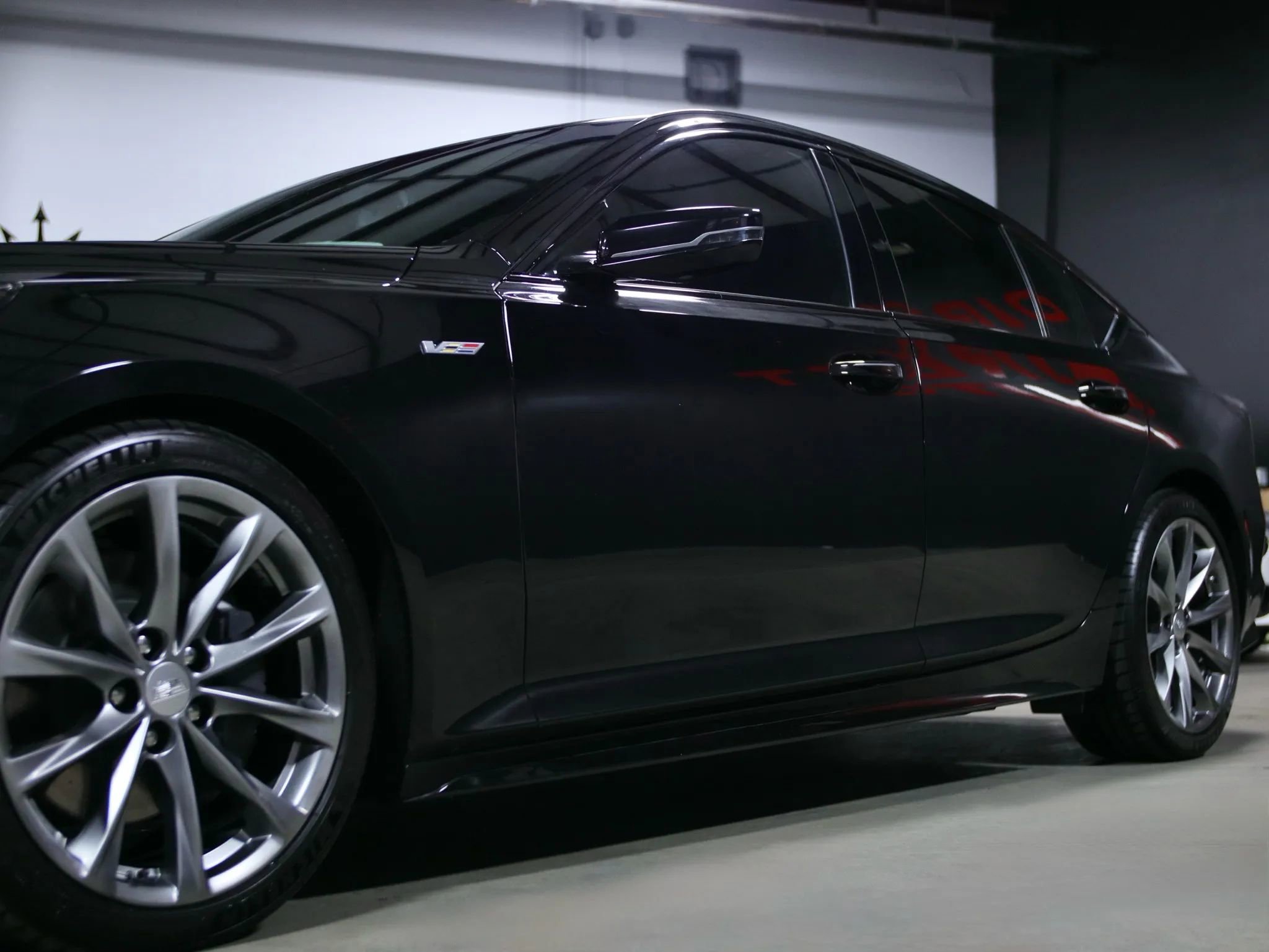 Used 2020 Cadillac CT5 V w/ Premium Package image 8