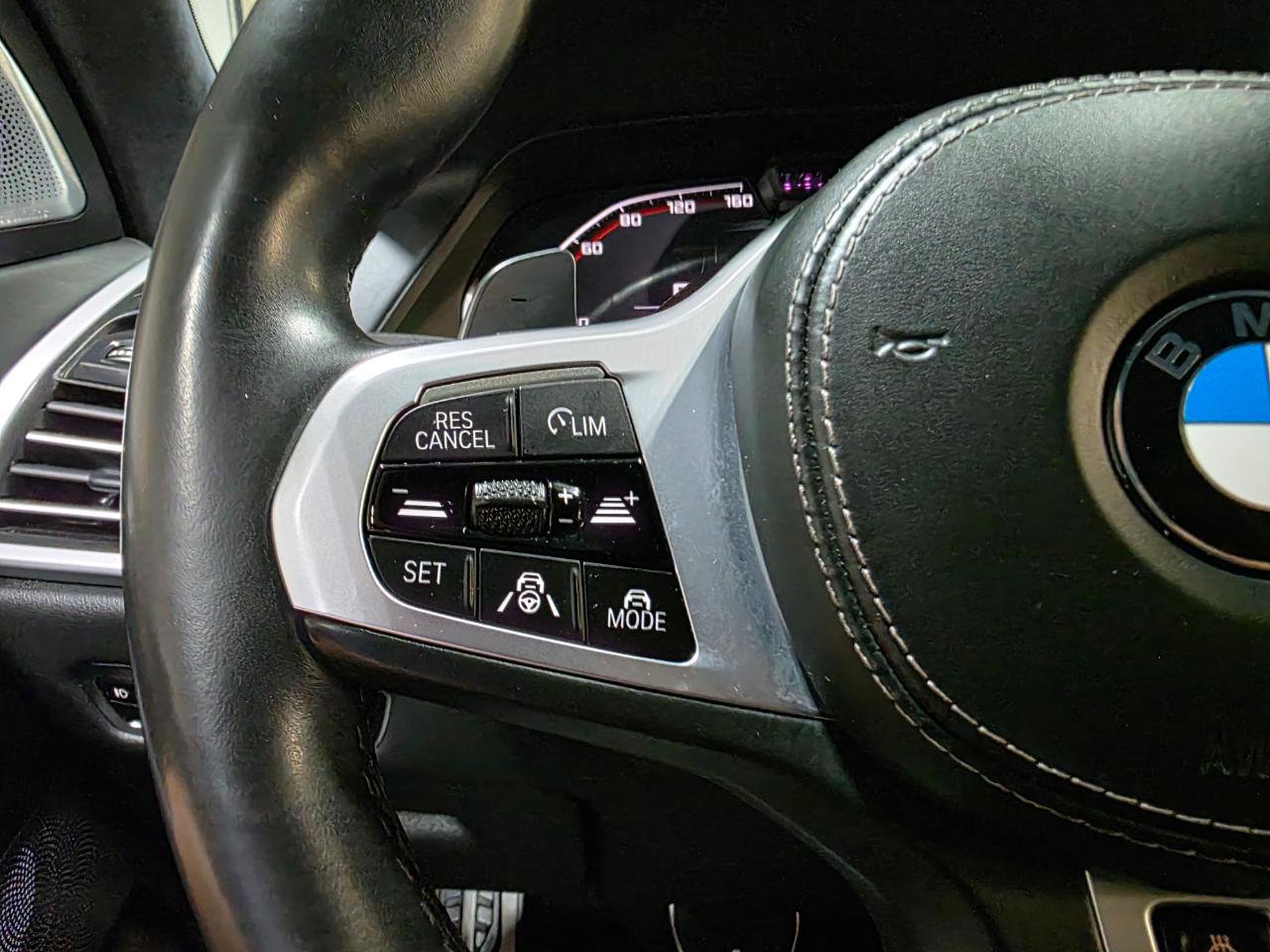 Used 2020 BMW X5 M50i w/ Executive Package image 36