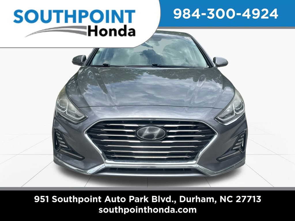 Used 2018 Hyundai Sonata SEL w/ Tech Package 02 FWD image 2