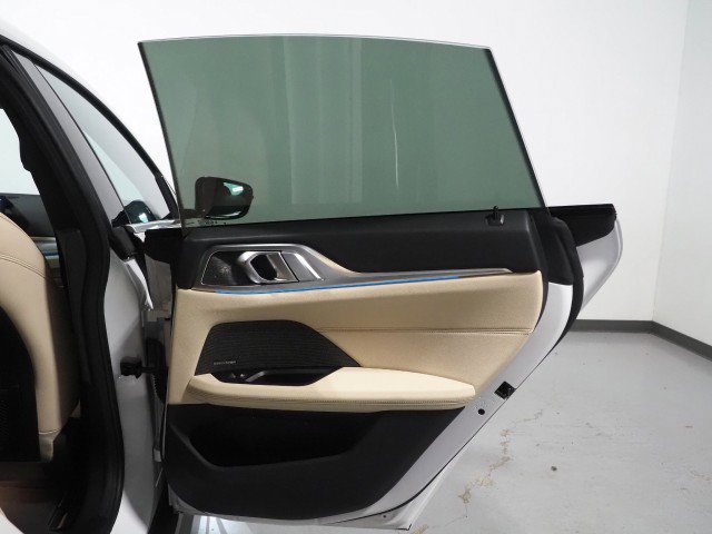 Used 2024 BMW i4 eDrive35 w/ Premium Package RWD image 69