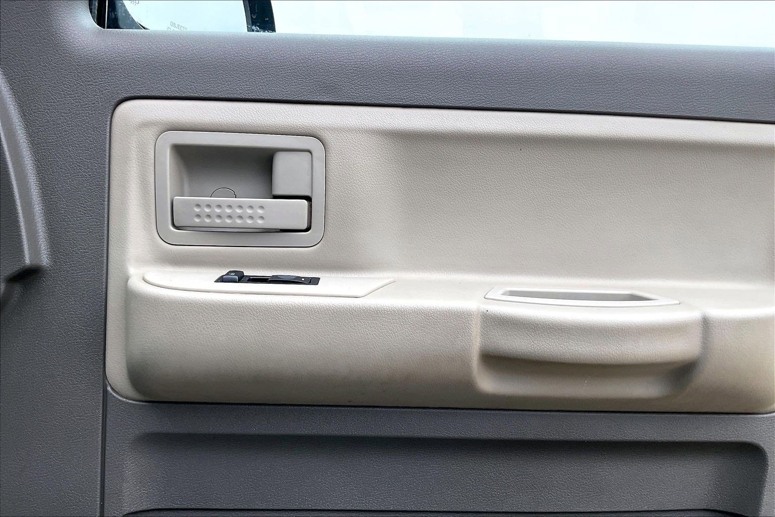 Used 2006 Dodge Dakota SLT w/ Trailer Tow Group image 19